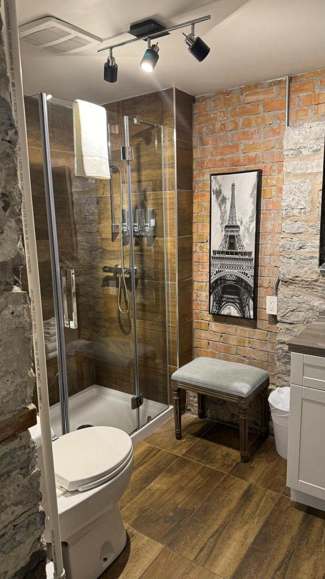 E-Hotel Des Grisons Quebec City Exterior photo